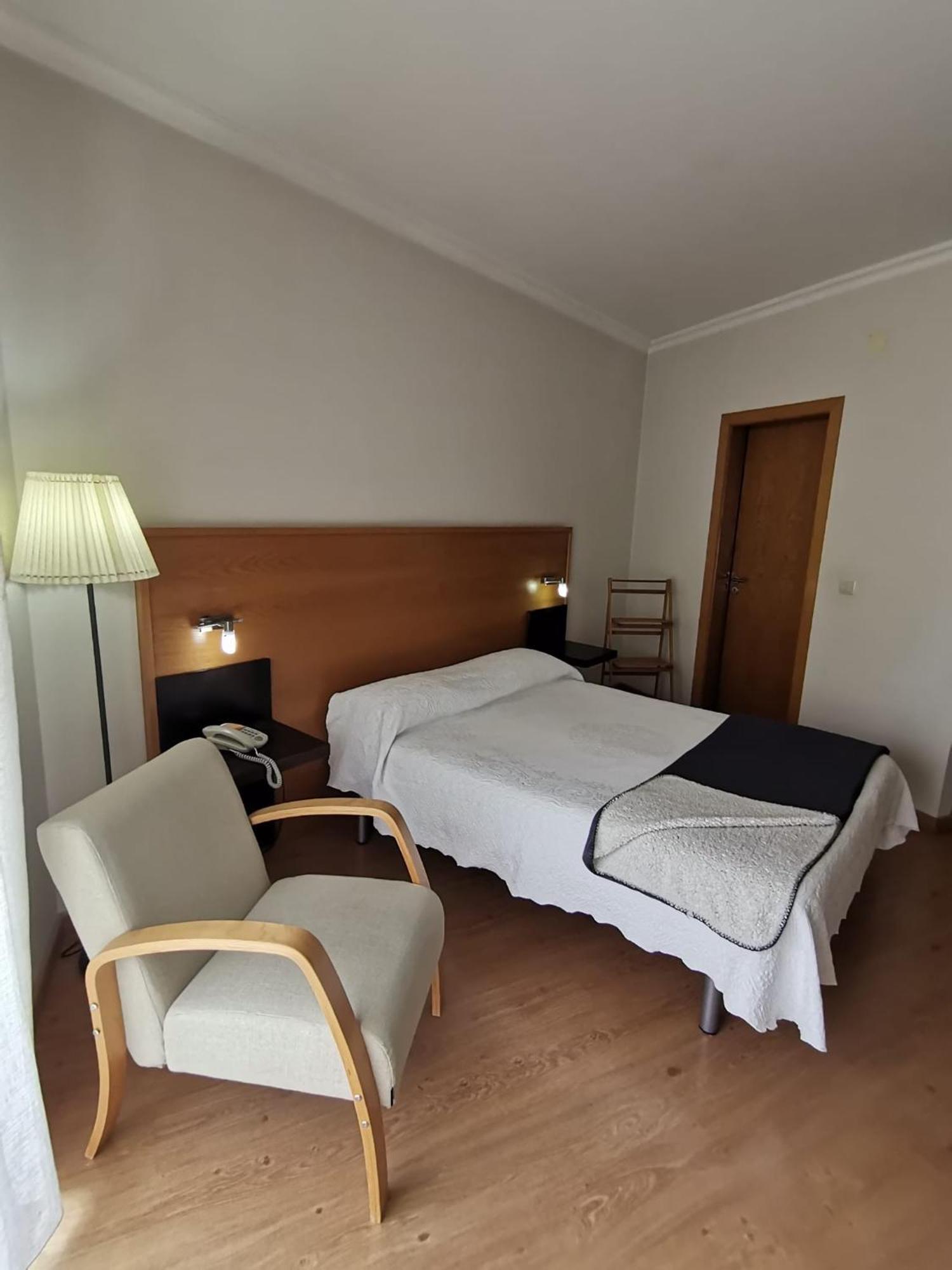 Hotel Covilha Jardim Ngoại thất bức ảnh