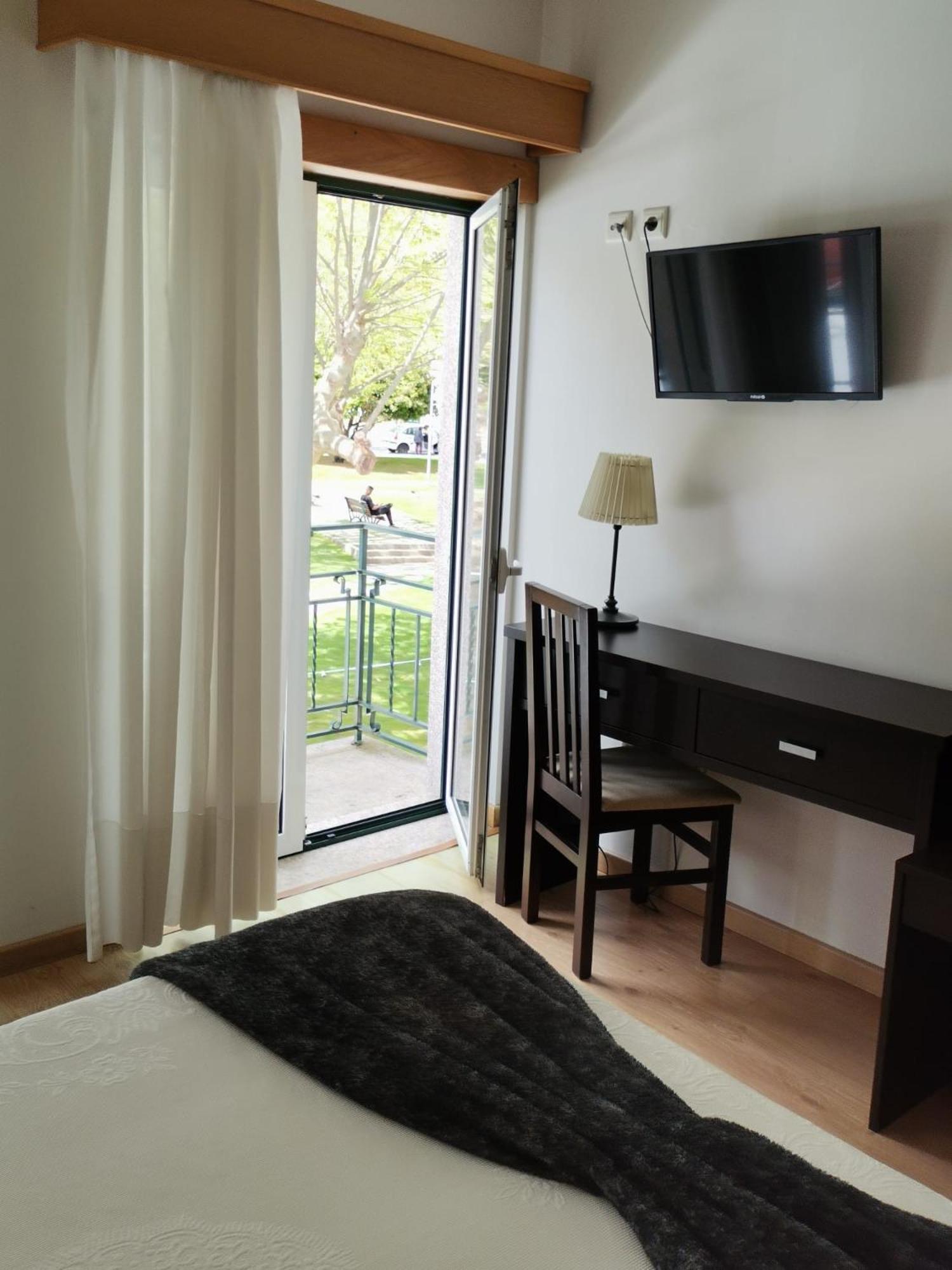 Hotel Covilha Jardim Ngoại thất bức ảnh